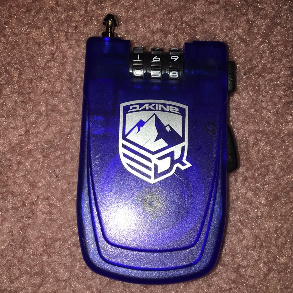 Snowboard lock